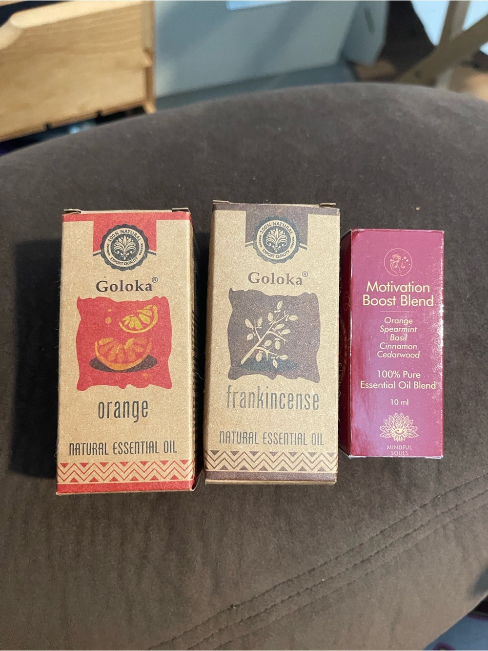 Orange & Frankincense Natural Essential Oil Set - Red and Brown